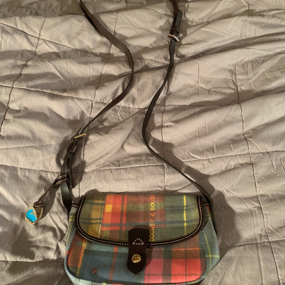 Dooney & Bourke purse